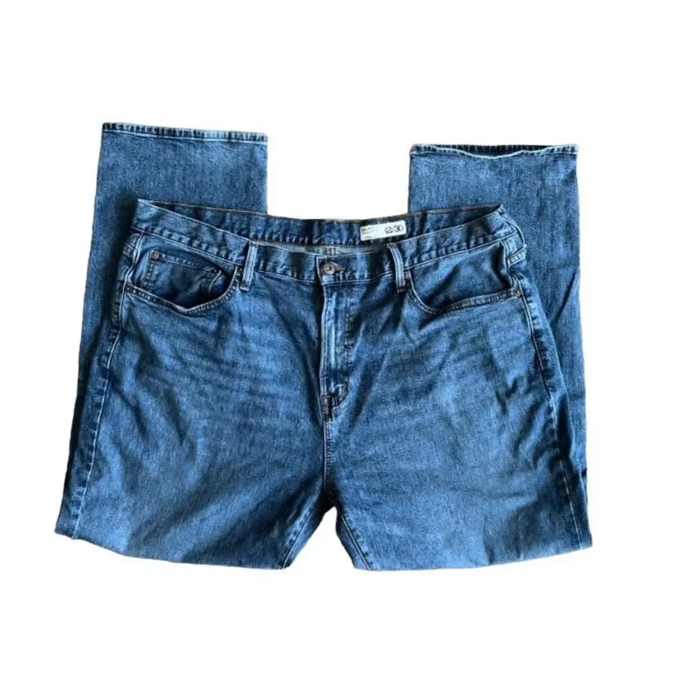 W42 L30 - Mens  Straight Leg Cremieux Jeans w pink paint- W42 L 30